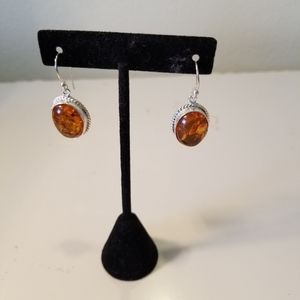 CLASSY EARRINGS NWOT